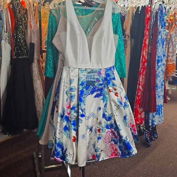 Short Homecoming Dress - Picture 1 of 5